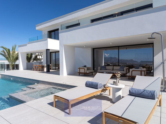 MODERNE VILLA MIT TRAUM MEERBLICK - POOL - BEZUGSFERTIG EINGERICHTET- CUMBRE DEL SOL - COSTA BLANCA