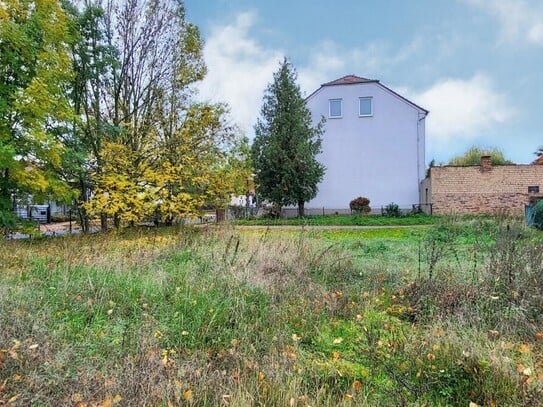 KAUFPREISREDUZIERUNG! - Baugrund mit hoher Ausnutzung im Herzen Großziethens mit Baugenehmigung