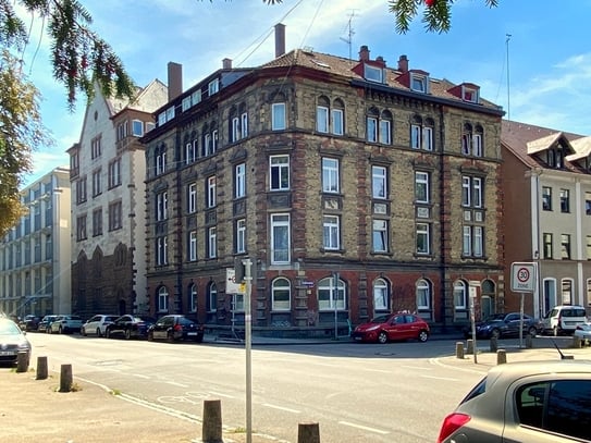 2 von 4 Räumen können gemietet werden - Gemeinschaftsbüro oder Schönheitssalon