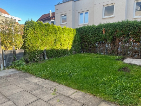 "Familienparadies - Reihenmittelhaus mit viel Platz und Garten in Ostfildern-Scharnhausen"