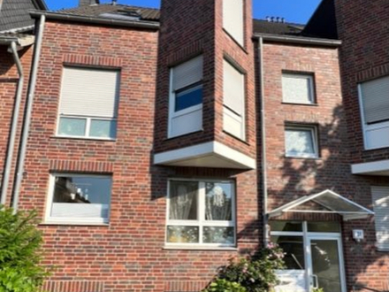 Schön geschnittene 4 Zimmer Maisonettewohnung in Grevenbroich