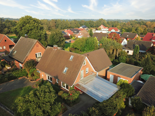 Doppelhaus mit Garten im Zentrum von Uelsen