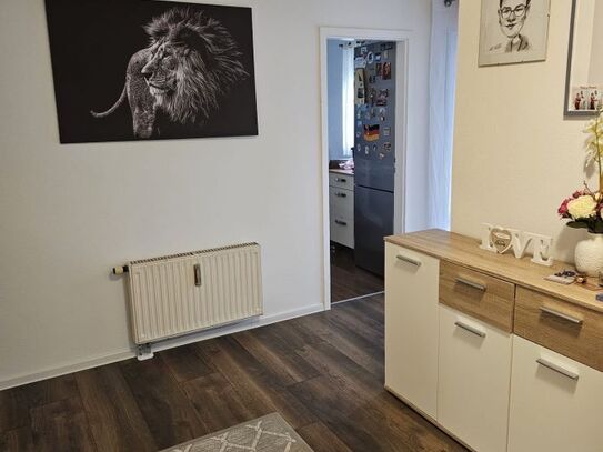 Barrierefreie, 3,5 Zimmer EG Wohnung mit Terrasse, EBK und TG Stellplatz zu vermieten