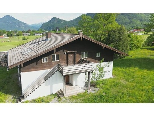 2-Familien Haus in Brannenburg. beste Berg - Panorama Lage auf 1143 m² Grund