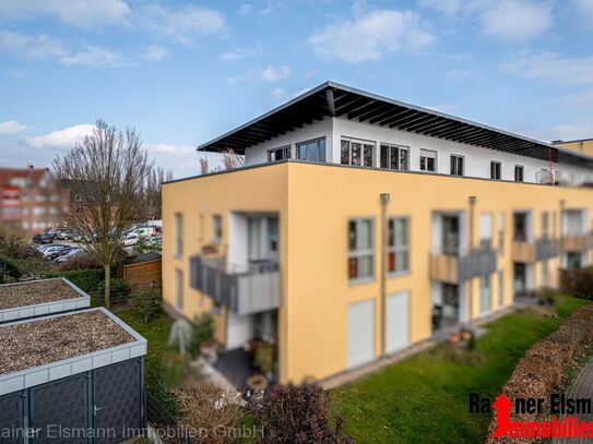 Emmerich: XL-Penthouse-Wohnung mit Blick auf den Emmericher Hafen – 3 Schlafzimmer und Dachterrasse