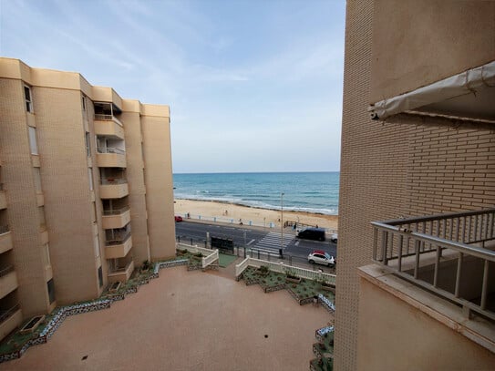 Apartment in Torrevieja with 3