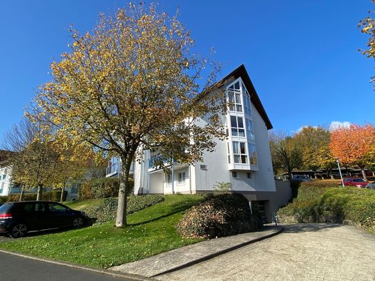 Charmante Souterrainwohnung mit Terrasse zu vermieten - 2-ZKB