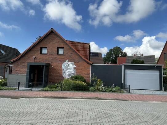 Wohn- Ferienhaus mit vollständiger Einrichtung in zentraler Lage Ostfrieslands zu verkaufen