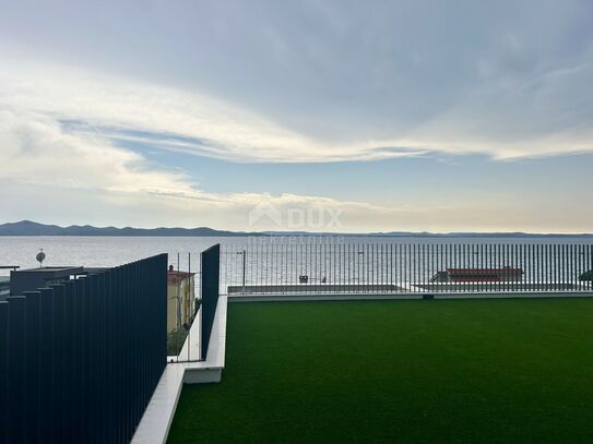 ZADAR, KOŽINO - Penthouse 90 m vom Meer entfernt