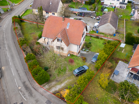 Gemütliches Einfamilienhaus mit großem Grundstück in ruhiger Wohnlage