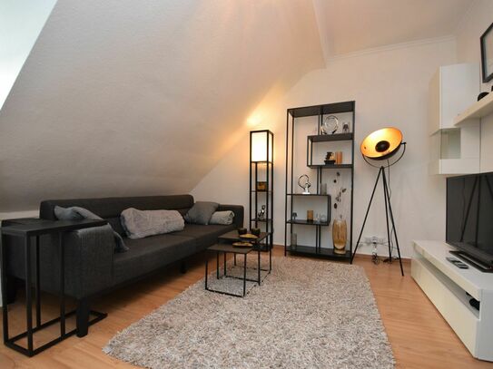 Neu möblierte und ausgestattete 2-Zimmer Wohnung am Müngersdorfer Stadion