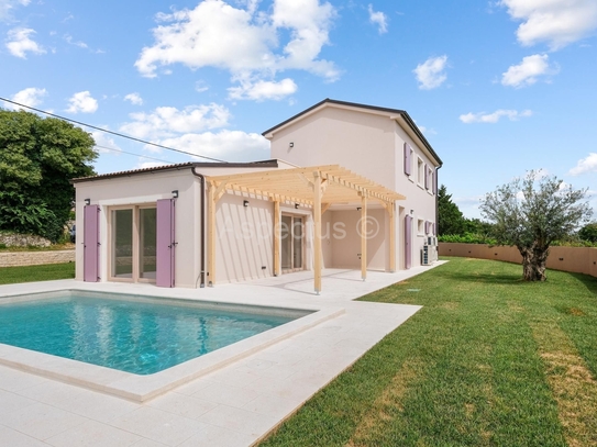 Familienhaus mit Pool, 3 Schlafzimmer, Marčana