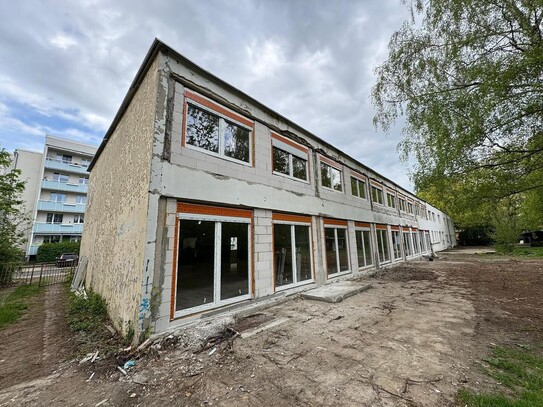 Mehrfamilienhaus mit 4 Wohneinheiten und Entwicklungspotential in Halle zu verkaufen.