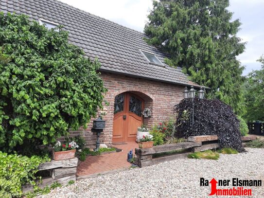 Rees-Millingen: Idyllisches Landleben - Ihr Traumhaus mit zusätzlichem, großzügigem Baugrundstück