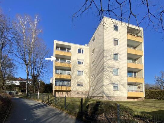 Vermietete sonnige 3 Zimmer-Wohnung mit Loggia in zentrumsnaher Lage von Bayreuth