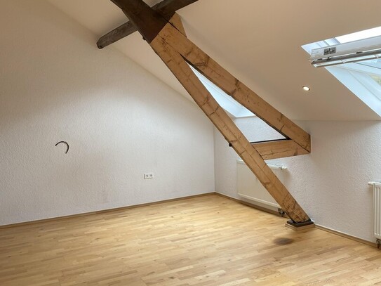Stilvolle 2-Zimmer-Dachgeschosswohnung mit gehobener Innenausstattung in Stolberg