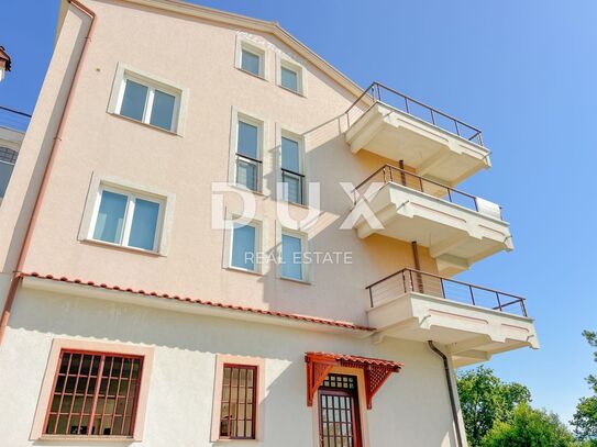 OPATIJA, LOVRAN – hochwertiges, möblierungsfertiges Apartment mit Panoramablick und in Meeresnähe