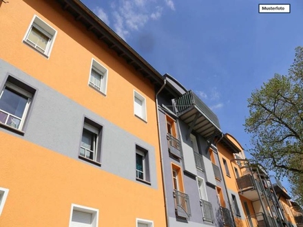 Dachgeschosswohnung in 38640 Goslar, Greifplatz