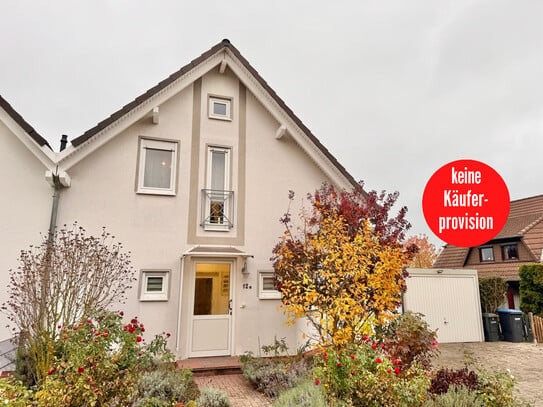 HORN IMMOBILIEN + RESERVIERT! sehr schönes Haus mit Einbauküche, Wintergarten + Garage in Strasburg