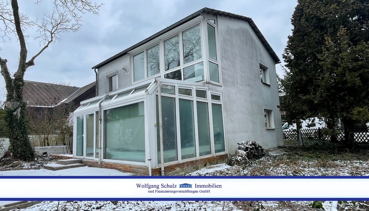 Freistehendes Einfamilienhaus mit Entwicklungspotenzial in Marienfelde