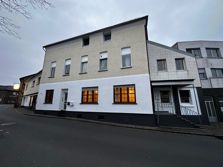 Klimatisierte Dachgeschoß Wohnung in Buschhoven ab sofort