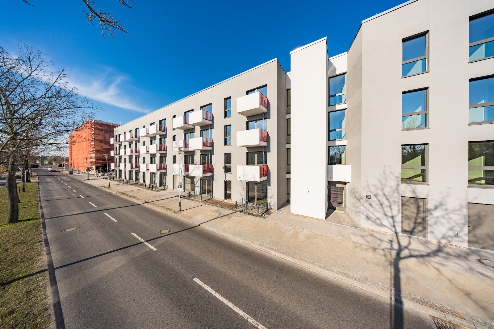Großzügige Neubauwohnung mit Balkon sucht neue Mieter - Photo 1
