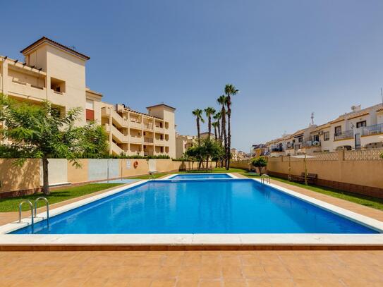 Bungalow in Orihuela Costa with 2