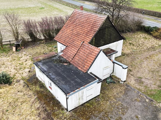 Entkernter Resthof mit Pferdeboxen auf 8.735 m² Grundstück
in Vlotho