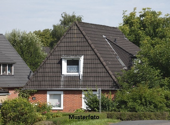 Einfamilien-Doppelhaushälfte mit Dachterrasse