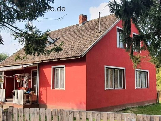 Einfamilienhaus in einem kleinen Dorf südlich des Plattensees zu verkaufen