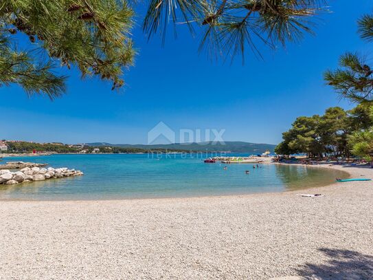 INSEL KRK - Hotel mit 15 Zimmern, erste Reihe zum Meer