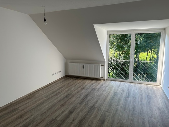 Modernisierte 2 Zimmer-Wohnung mit Einbauküche sucht neuen Mieter am Hageberg