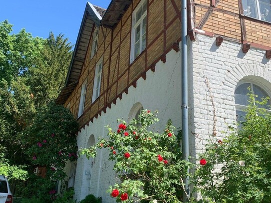 Fachwerkhaus mit großem Grundstück im Herzen Laurensbergs (Nähe Uni und Uniklinik)