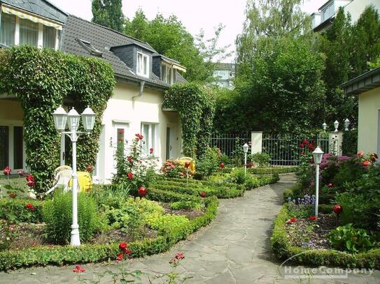 Vollständig möblierte Wohnung in Köln-Lindenthal!