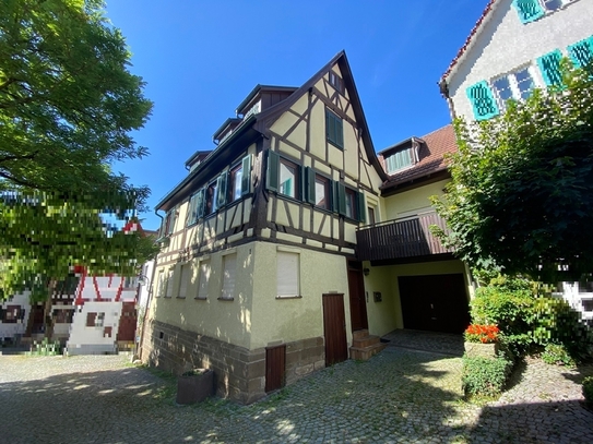 PREISREDUKTION: Historisches Fachwerkhaus im alten Ortskern von Sindelfingen *PROVISIONSFREI*