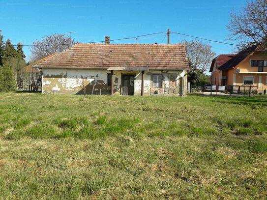 IHR UNGARN EXPERTE Verkauft ein zu renovierendes Bauernhaus in Zalacsány