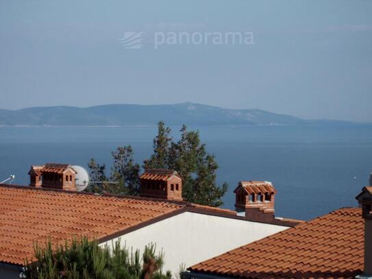 Geräumiges Apartment in Rabac mit Meerblick