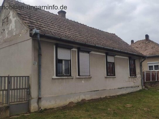 Backsteinhaus mit 3 Zimmern für Renovierung in Somogy County