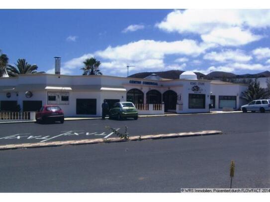 WRS Immobilien - Lanzarote - Einkaufszentrum mit Gastronomie und Disco im Herzen von Charco del Palo