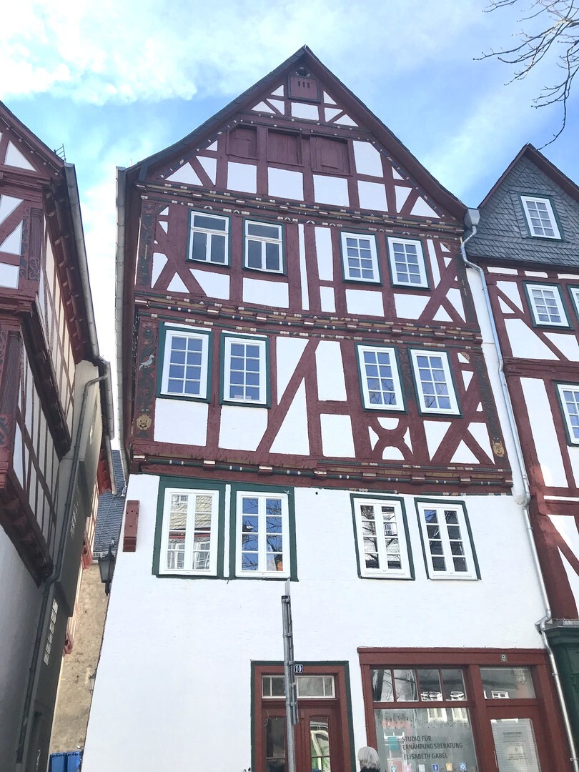                                                               Super Lage im Herzen von Herborn - Doppelhaush&auml;lfte 130 qm zu vermieten                                                       in Herborn (Lahn-Dill-Kreis)