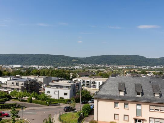 Trier-Feyen neue Maisonettewohnung mit moderner Heiztechnik und toller Weitsicht