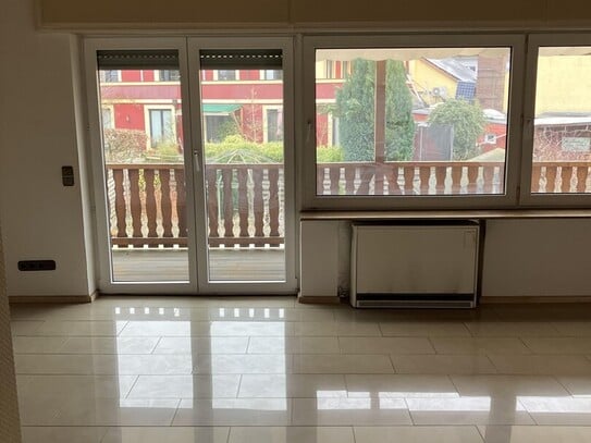 3-Zimmer-Wohnung 80qm Balkon, Kamin, Küche, SP, Bergheim Glessen