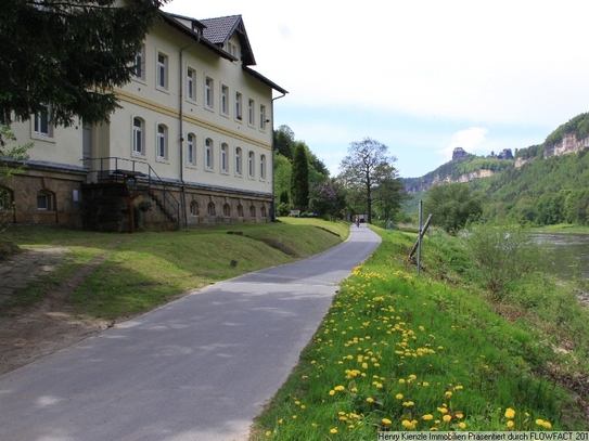 Denkmalgeschützes & historisches Zollamthaus in Krippen direkt an der Elbe zu verkaufen!