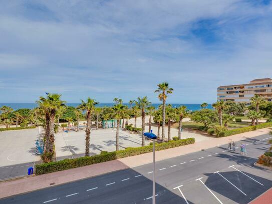Apartment in Torrevieja with 2