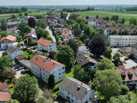 BALKON und GARTEN! KLASSE 4-Zimmer-Wohnung in Poing