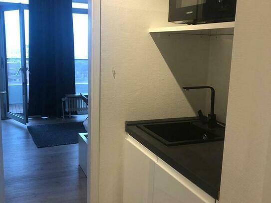 Helles, zentrales 1-Zimmer-Apartment über den Dächern Kölns in Sülz!