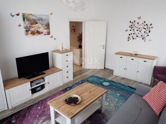 RIJEKA, BANDEROVO - Wohnung, 109 m2, 3 Schlafzimmer + Badezimmer, komplett möbliert, große Terrasse!!!