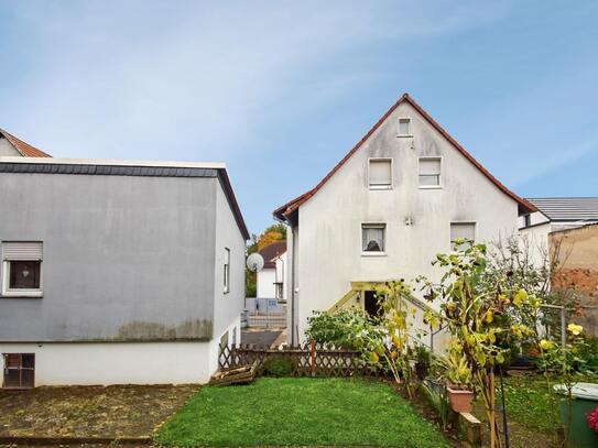 2-Familienhaus mit Nebengebäude in Georgenhausen