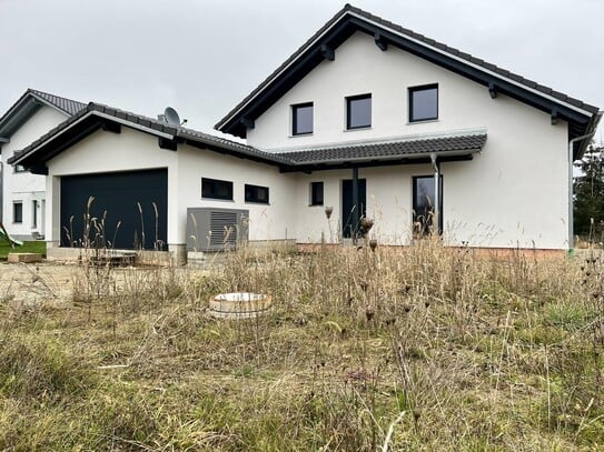 Modernes Einfamilienhaus in Holzbauweise – KfW 40 Standard – Bezugsfertig ab sofort!