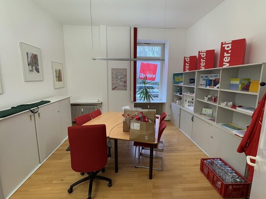 Hoch frequentierte Büro-/Praxisetage (ca. 130 m²) in zentraler Lage der Baden-Badener Weststadt!